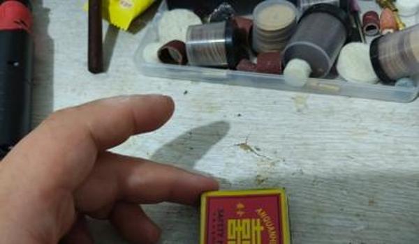 绝地求生烟雾弹怎么用